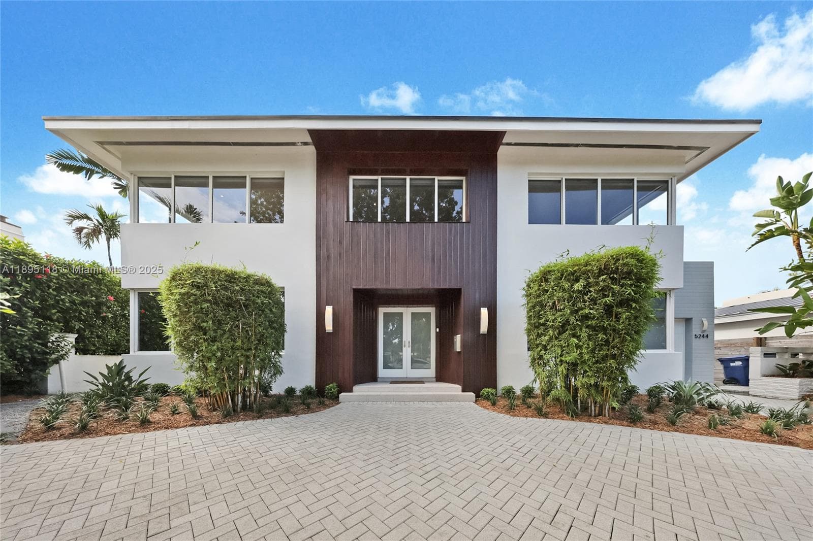 Single-family home at 5244 Alton Rd, Miami Beach, FL