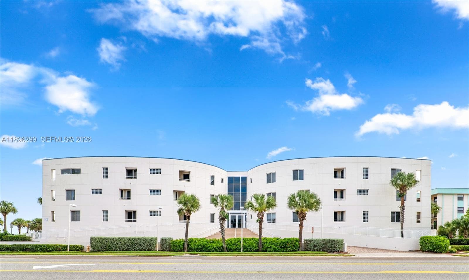 Condo en 601 N Miramar, Indialantic — foto 2