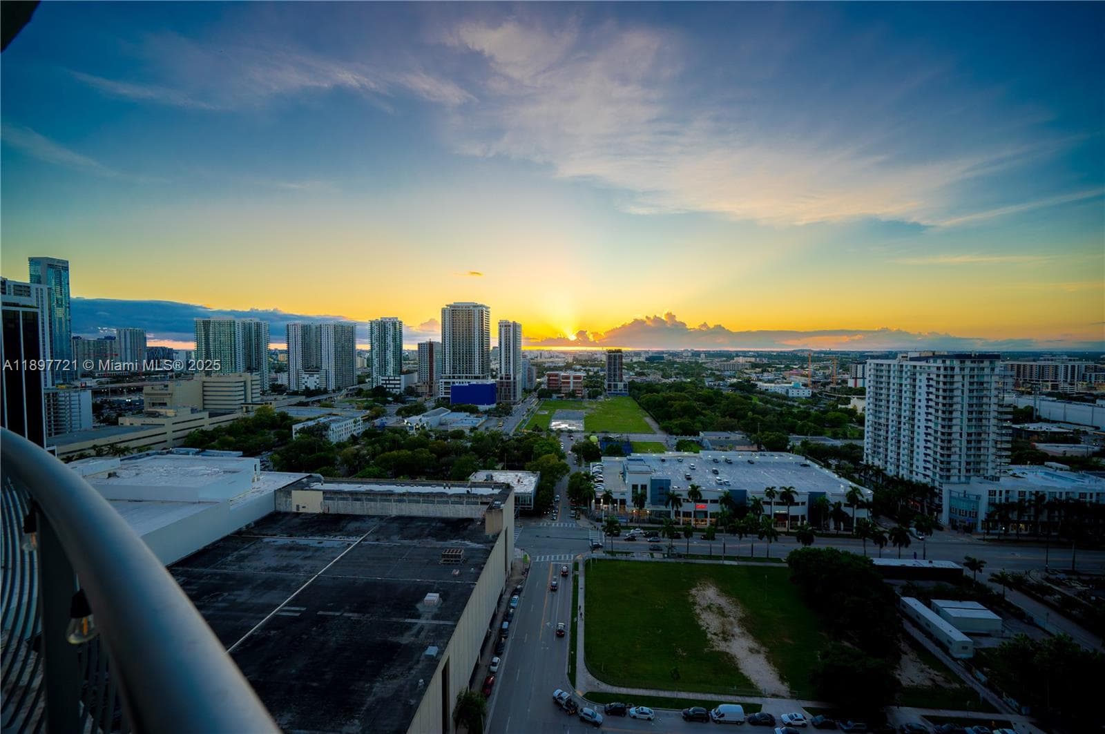 Condo at 1750 N Bayshore Dr, Miami, FL