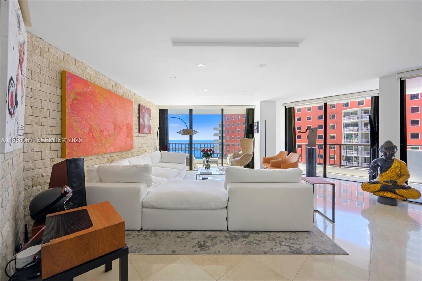Condo en 1581 Brickell Ave, Miami — foto 1