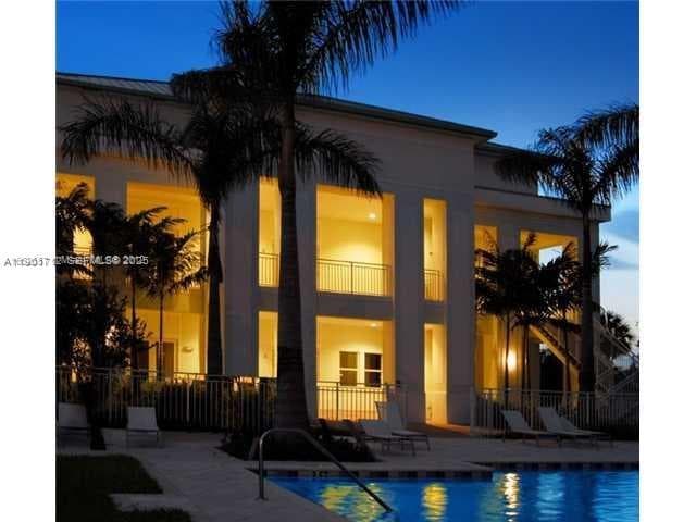 Condo at 5300 NW 87th Ave, Doral, FL