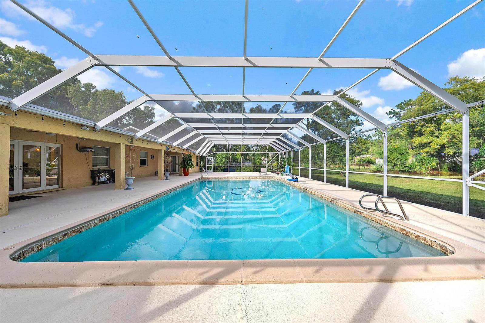 16338 Alexander Run-2