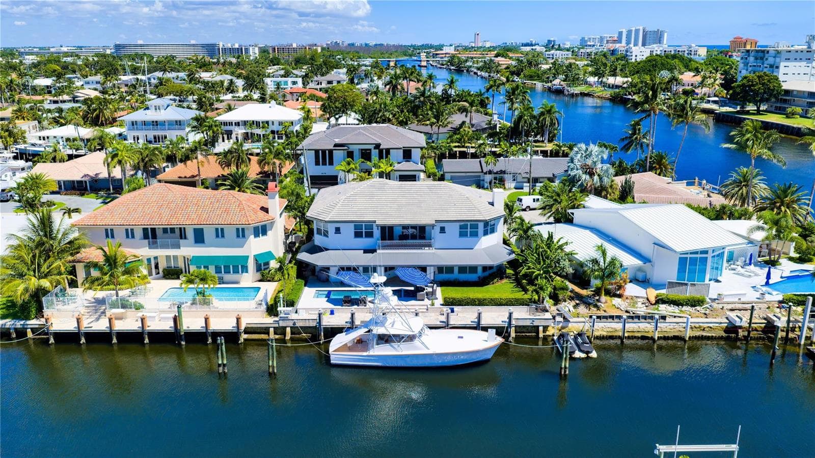 Single-family home at 1580 SE 8th Street, Deerfield Beach, FL