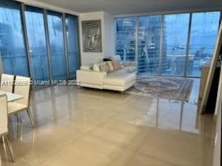 Condo at 465 Brickell Ave, Miami — photo 1