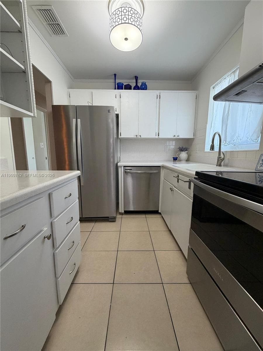 Condo at 1832 Sunny Drive, Bradenton, FL