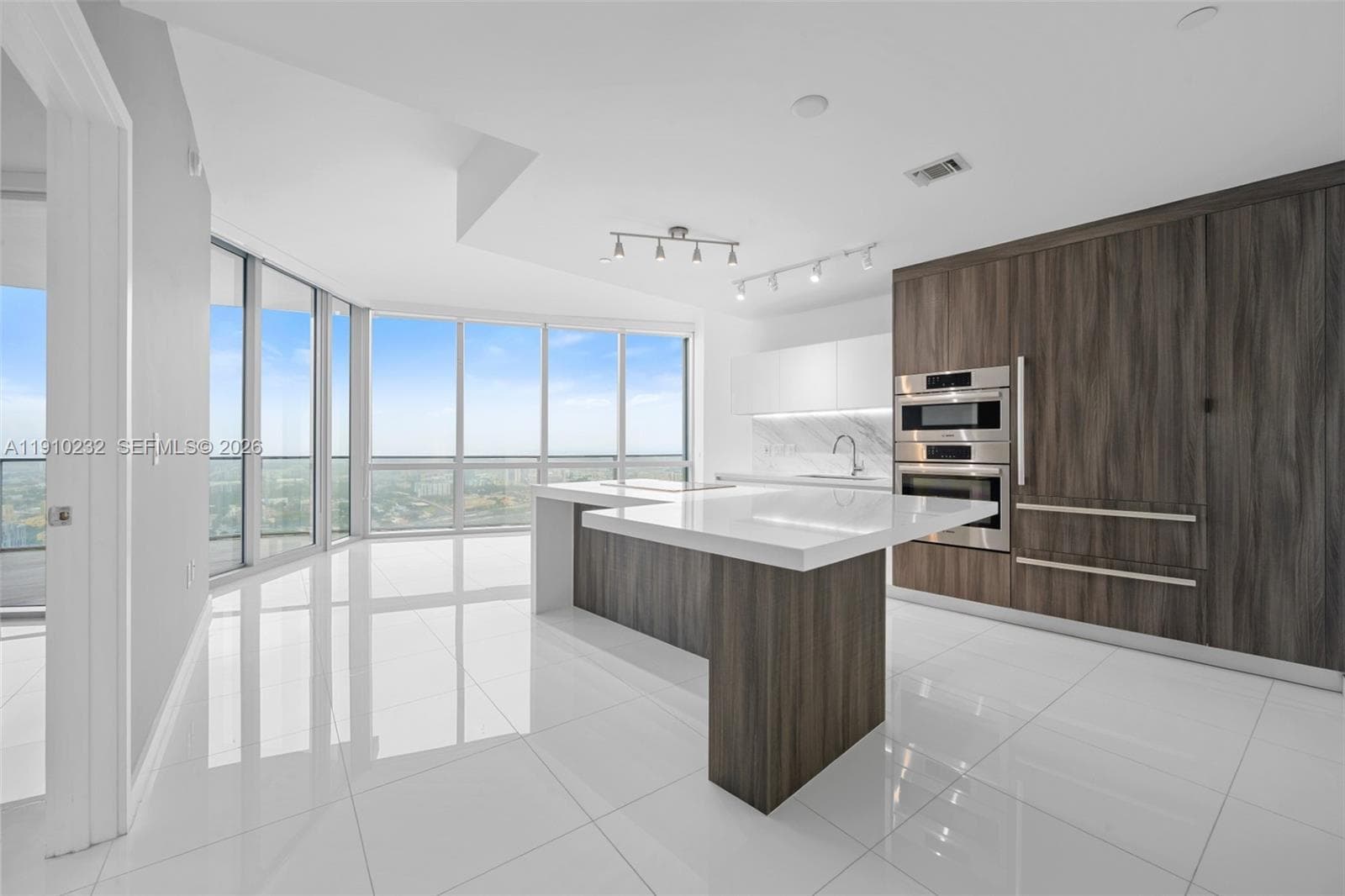 Condo at 851 NE 1st Ave, Miami — photo 1