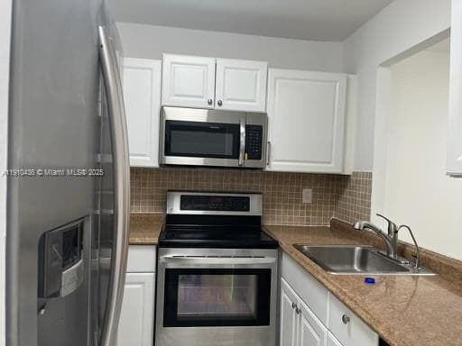 Condo at 540 SE 2nd Ave, Deerfield Beach — photo 1