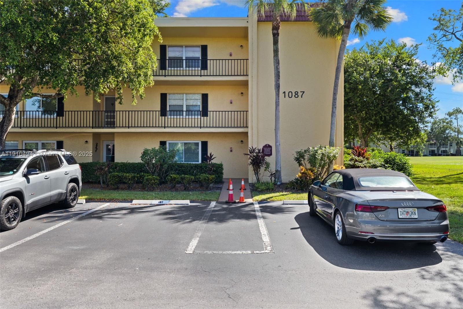 Condo at 1087 Forest Lakes Drive, Naples, FL