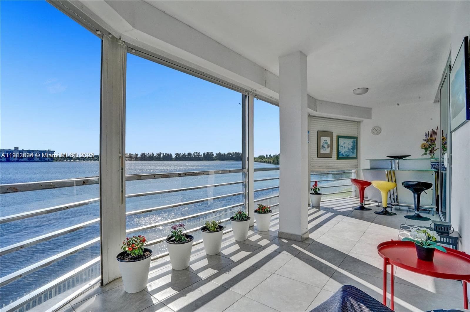 Condo at 1000 NE 191st St, Miami, FL