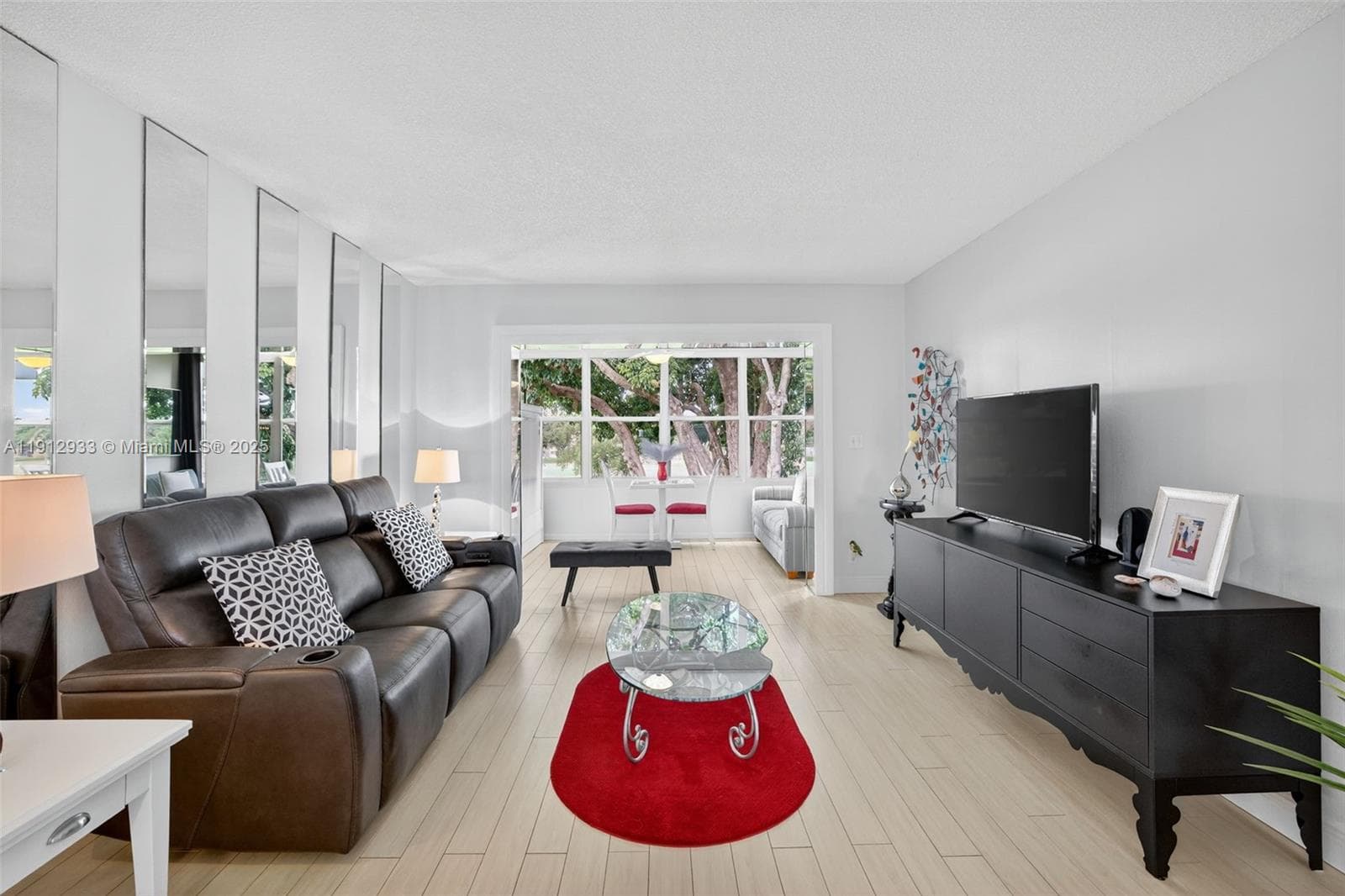 Condo at 7817 Golf Circle Dr, Margate — photo 3