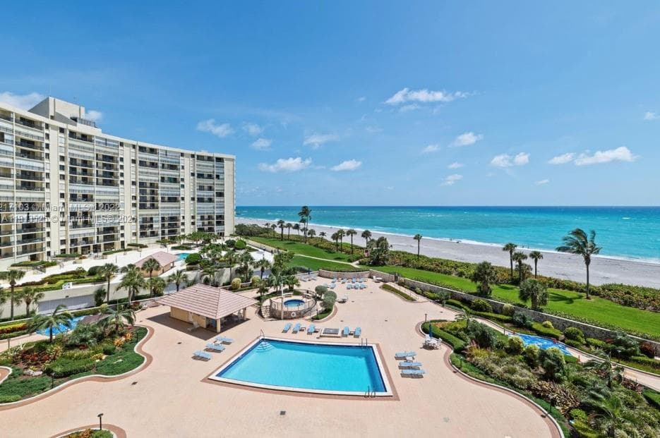 Condo at 300 Ocean Trail Way, Jupiter, FL