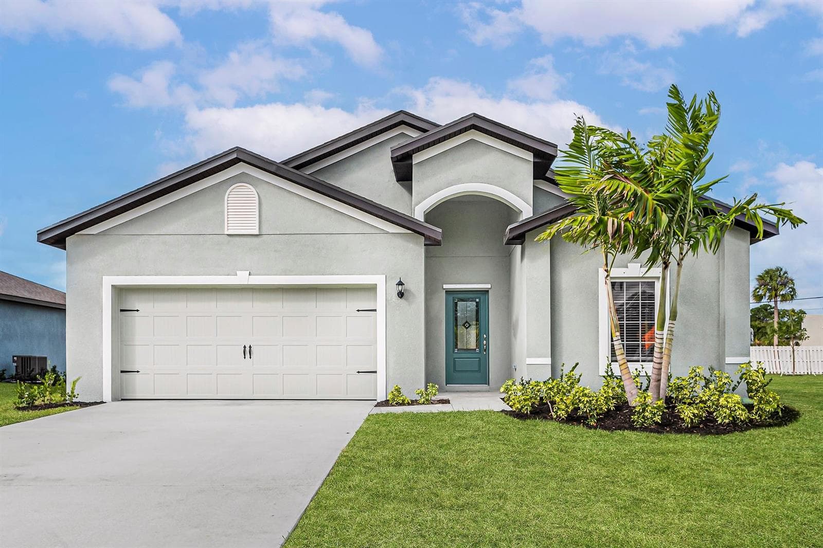 Single-family home at 8025 100th Court, Vero Beach, FL