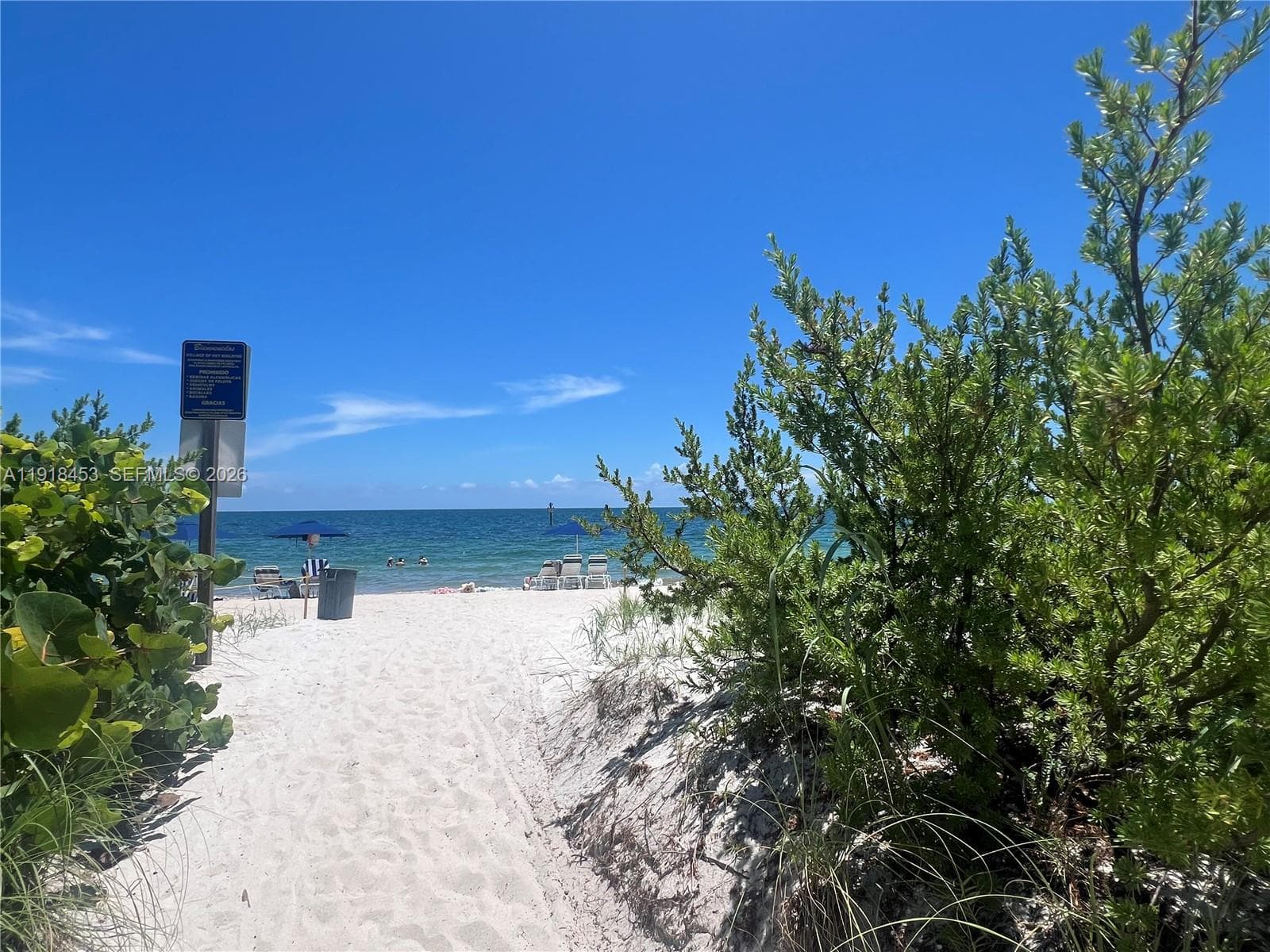 Condo at 605 Ocean Dr, Key Biscayne, FL
