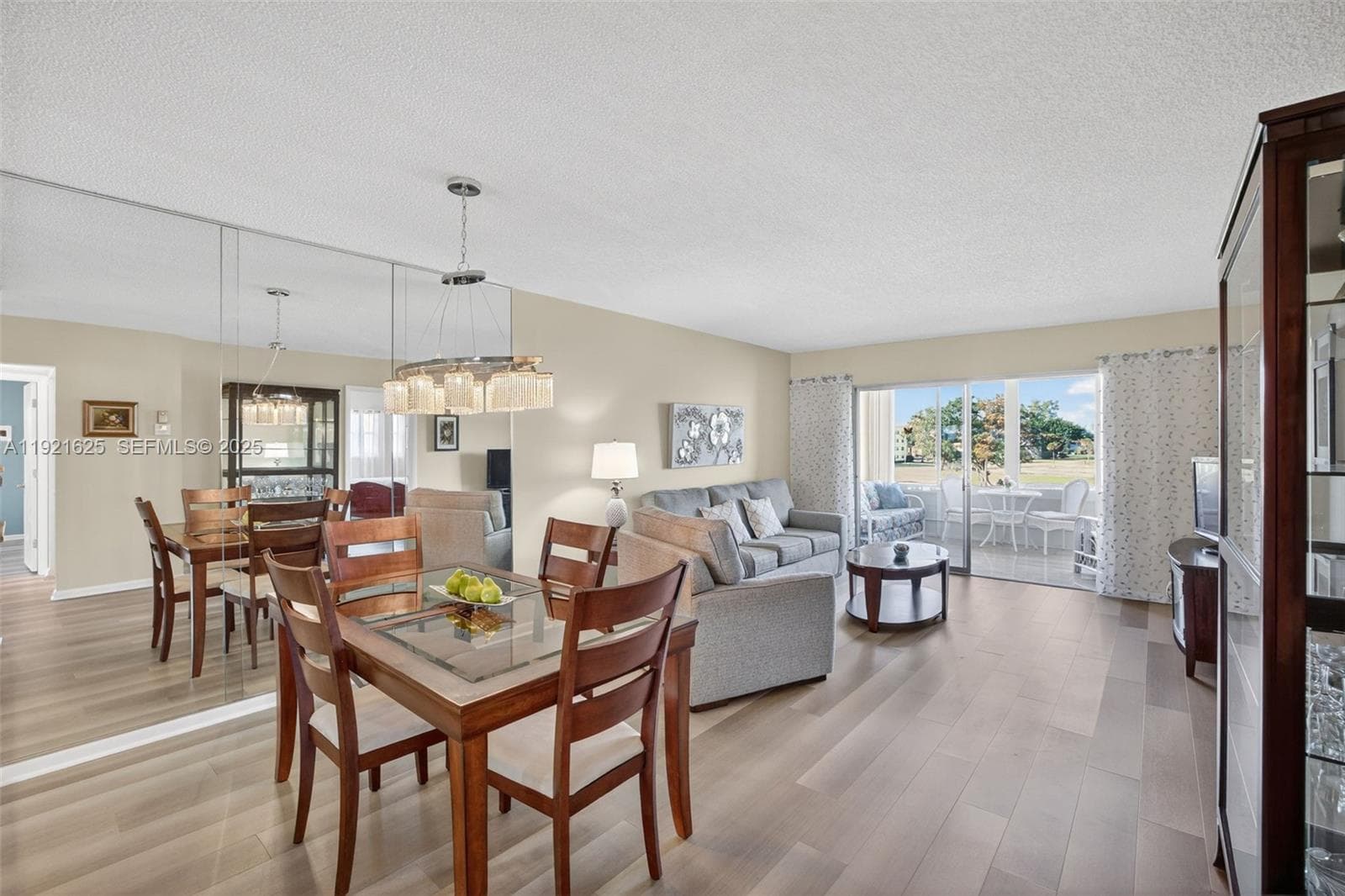 Condo at 7817 Golf Circle Dr, Margate — photo 1