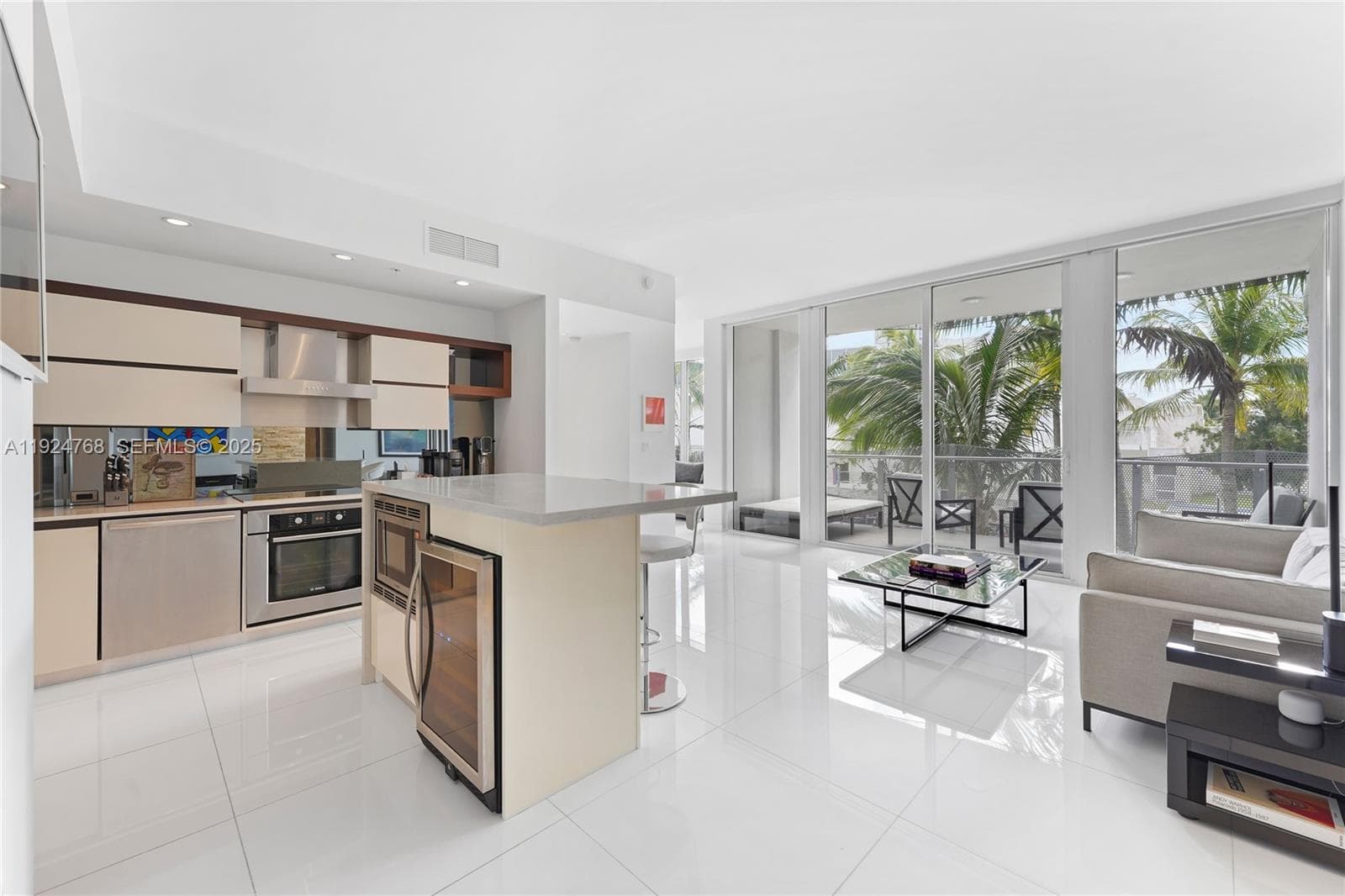 Condo at 2100 Park Ave, Miami Beach — photo 1