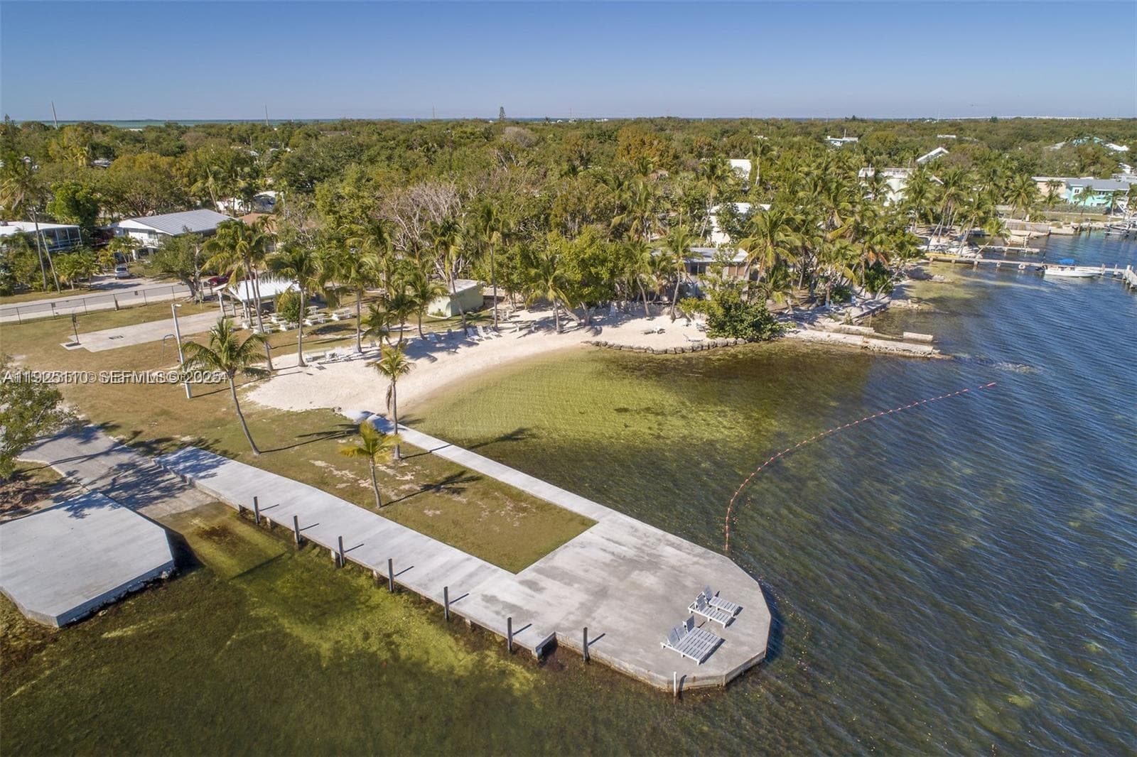 Single-family home at 29 Bonefish Ave, Key Largo — photo 3