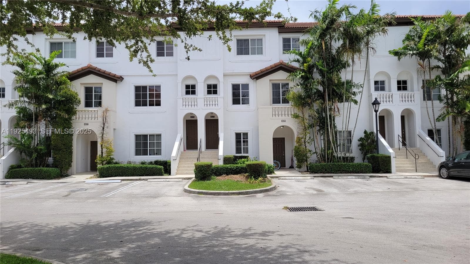 Townhouse at 12600 SW 50th Ct, Miramar, FL