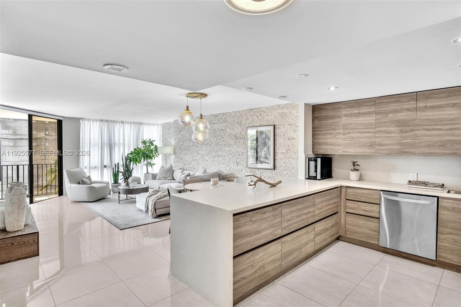 Condo at 1865 Brickell Ave, Miami — photo 2