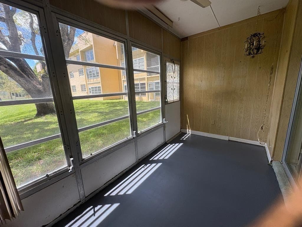 Condo at 6001 NW 61st Avenue, Tamarac, FL
