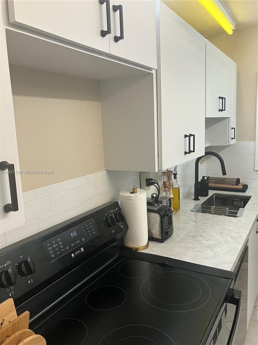 Villa at 5174 Lakefront Blvd, Delray Beach — photo 3