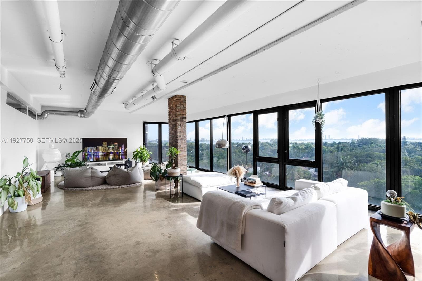 Condo at 5701 Biscayne Blvd, Miami, FL
