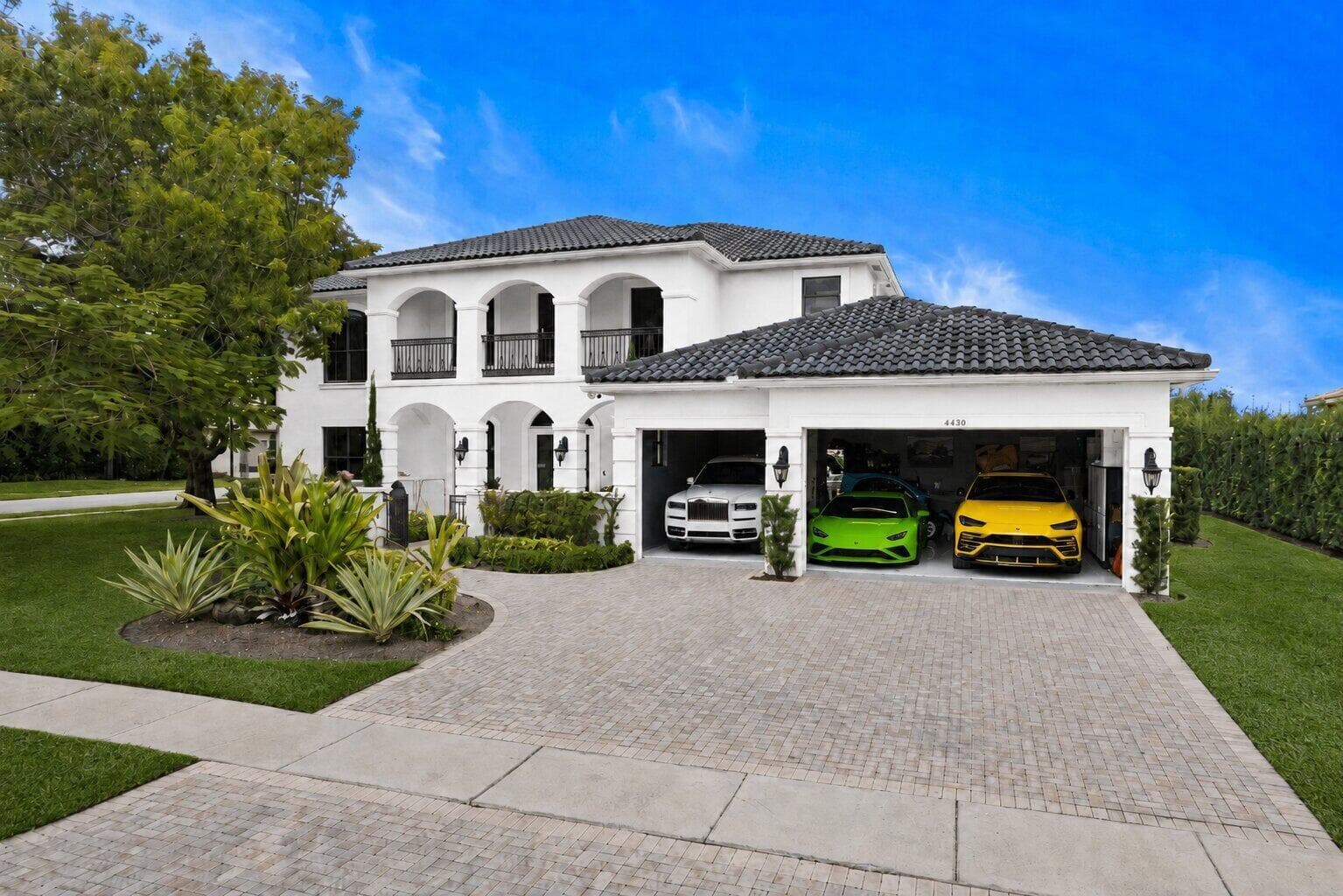 Single-family home at 4430 Island Reef Drive, Wellington, FL