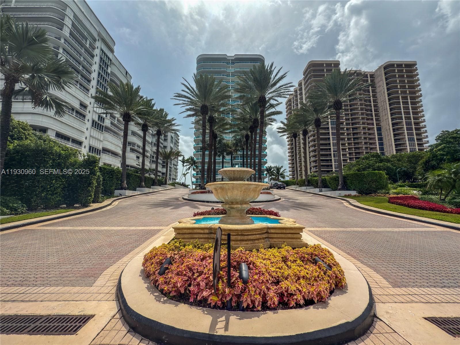 Condo at 10101 Collins Ave, Bal Harbour — photo 3