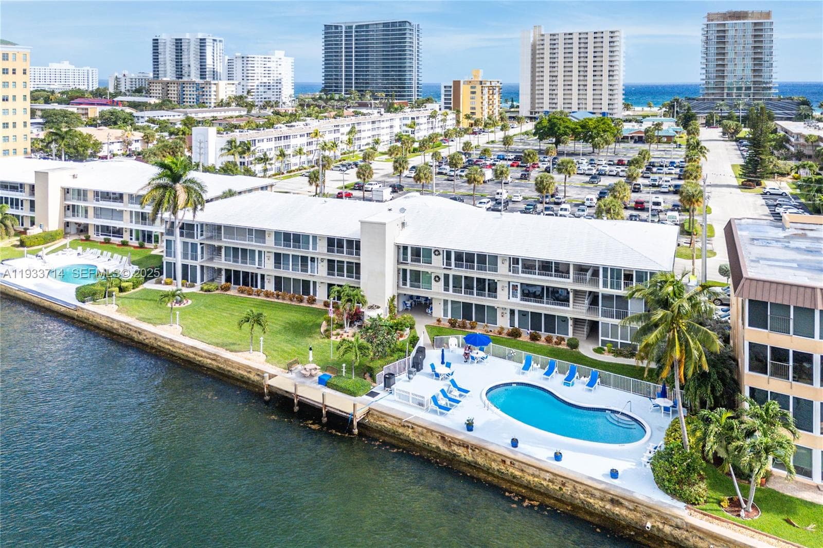 Co-op at 743 N Riverside Dr, Pompano Beach, FL