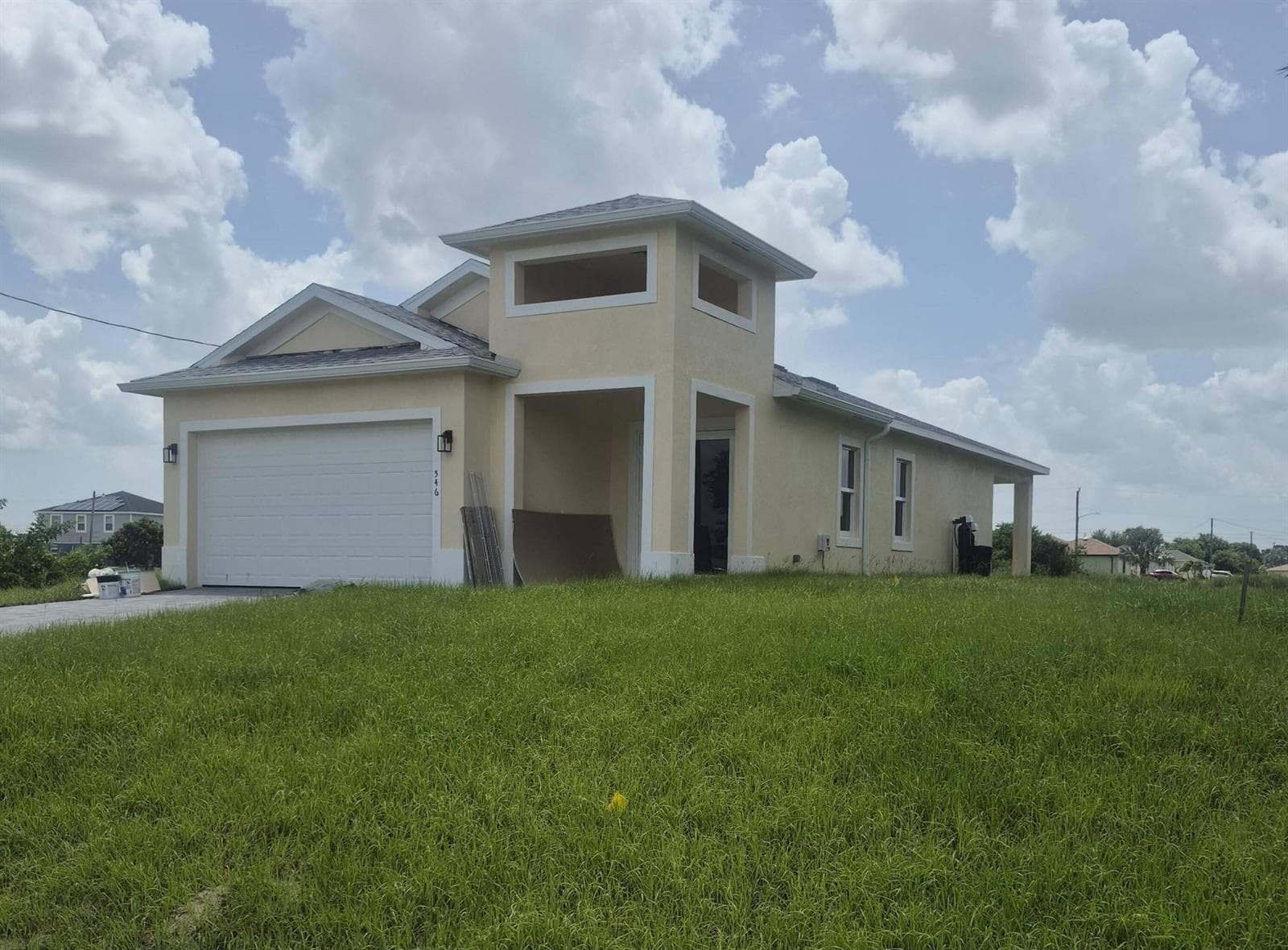 Single-family home at 546 Pachman Circle, Lehigh Acres, FL