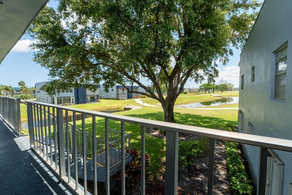 Condo en 938 Normandy T, Delray Beach — foto 2