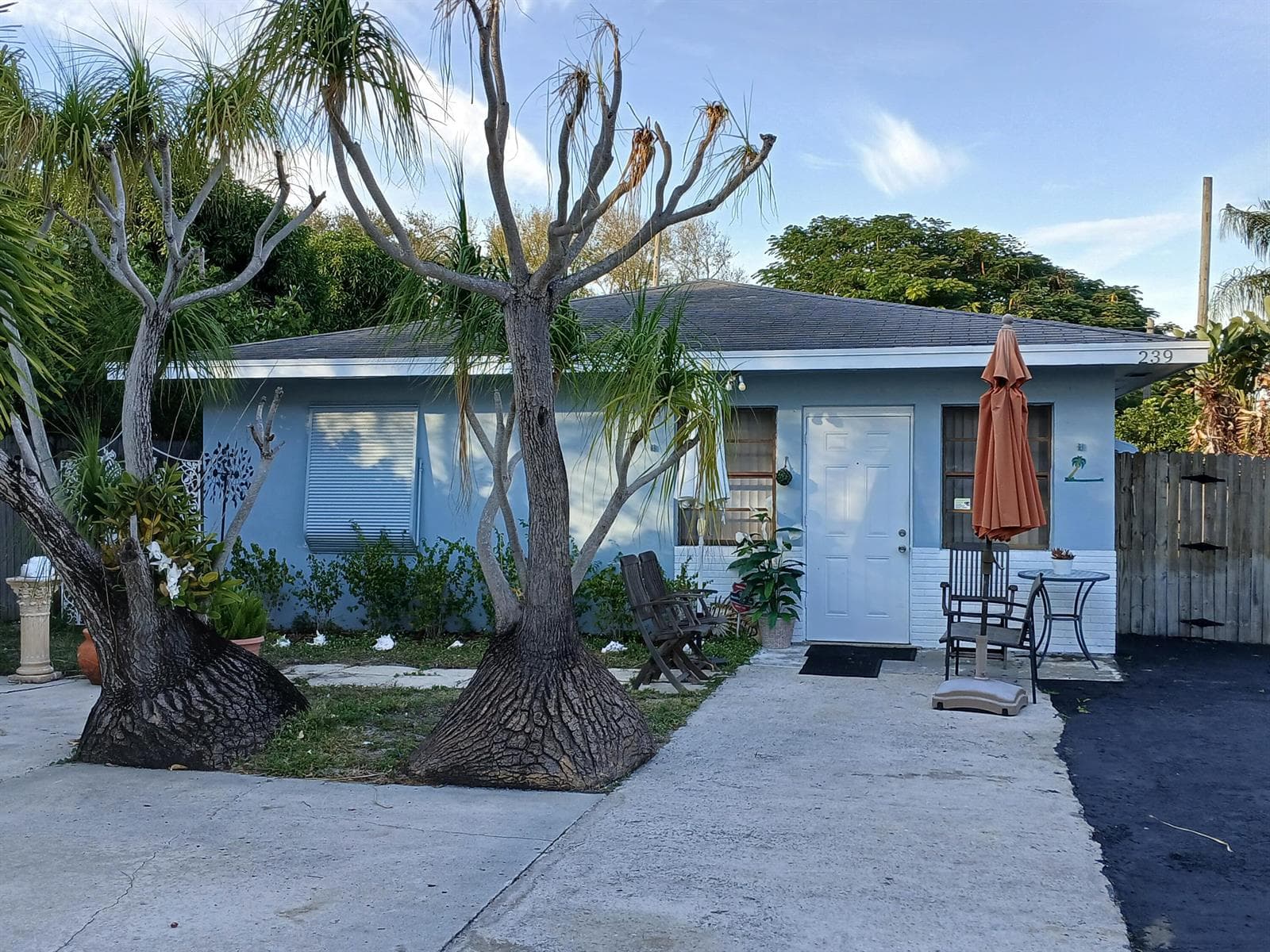 Single-family home at 239 Gulfstream Blvd. ( Se 36 Ave.) Boulevard, Boynton Beach, FL
