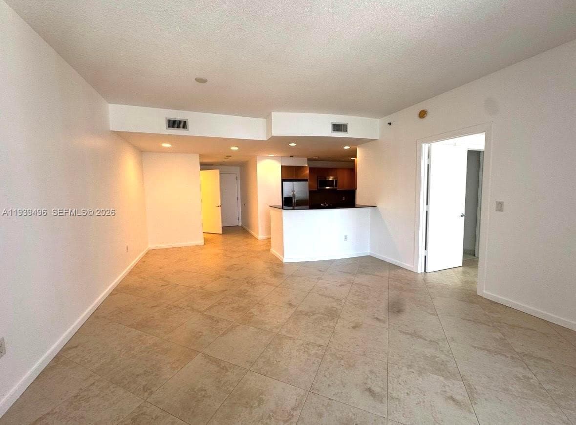 Condo at 1060 BRICKELL AV, Miami — photo 3