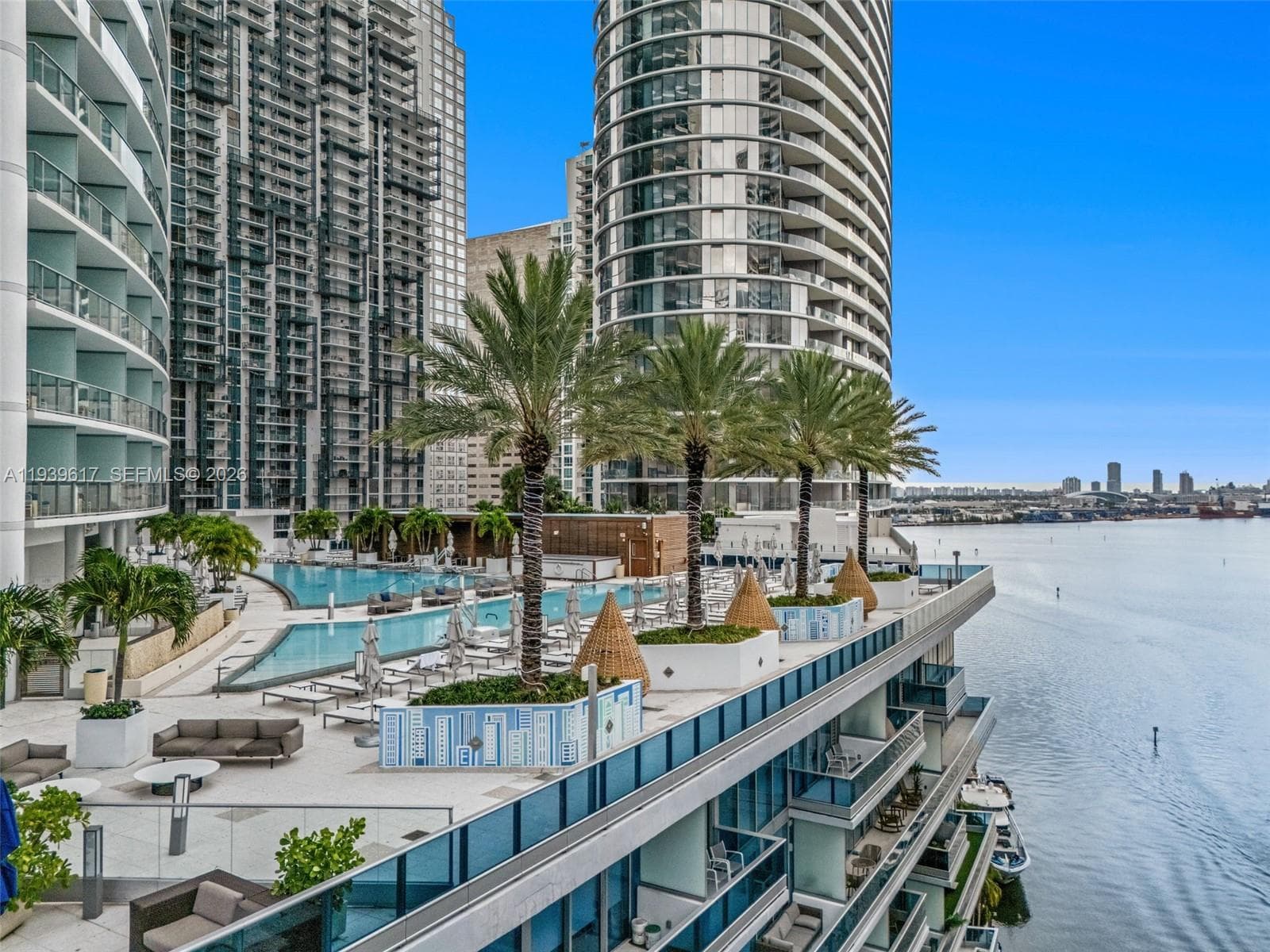 Condo at 200 Biscayne Boulevard Way, Miami, FL