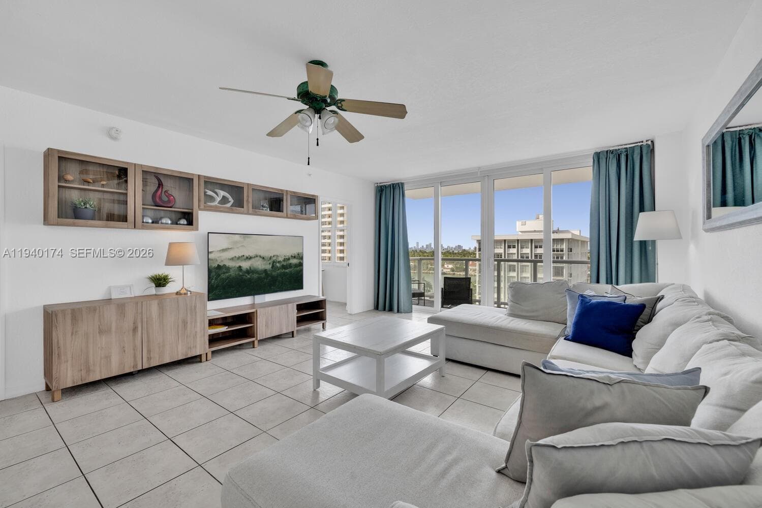 Condo at 5601 Collins Ave, Miami Beach — photo 1