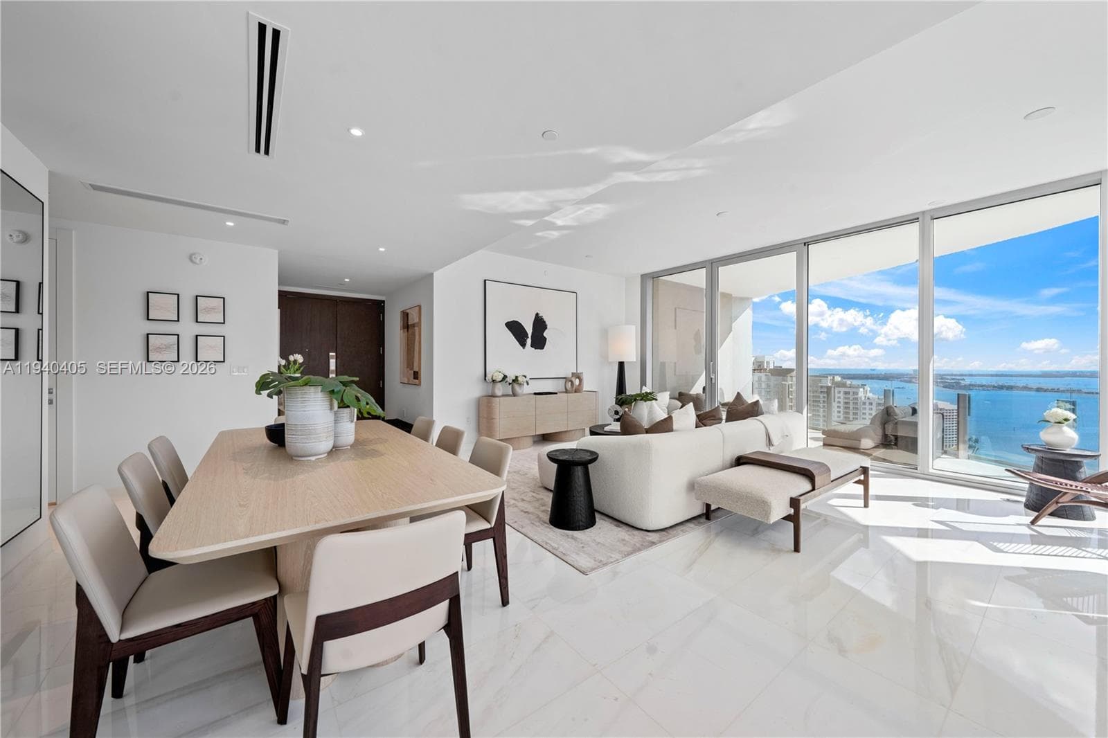 Condo at 300 Biscayne Blvd Way, Miami, FL