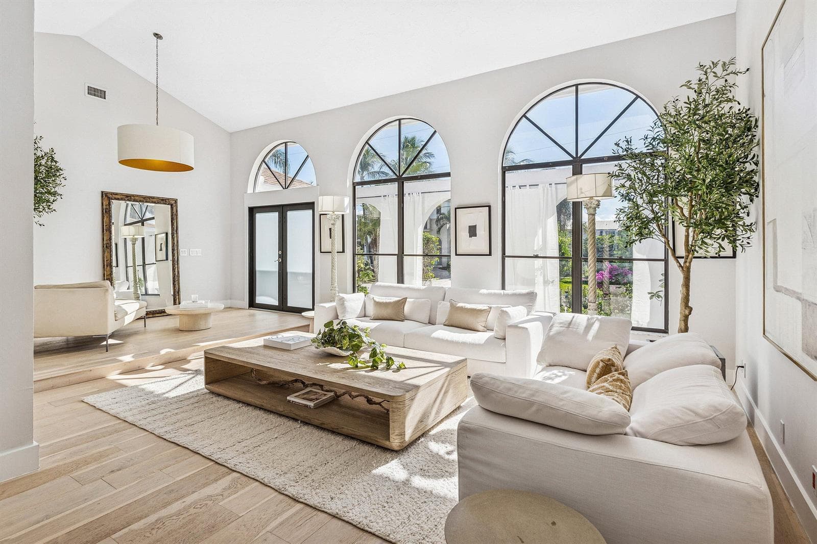 Single-family home at 48 Harbour Drive N, Ocean Ridge, FL