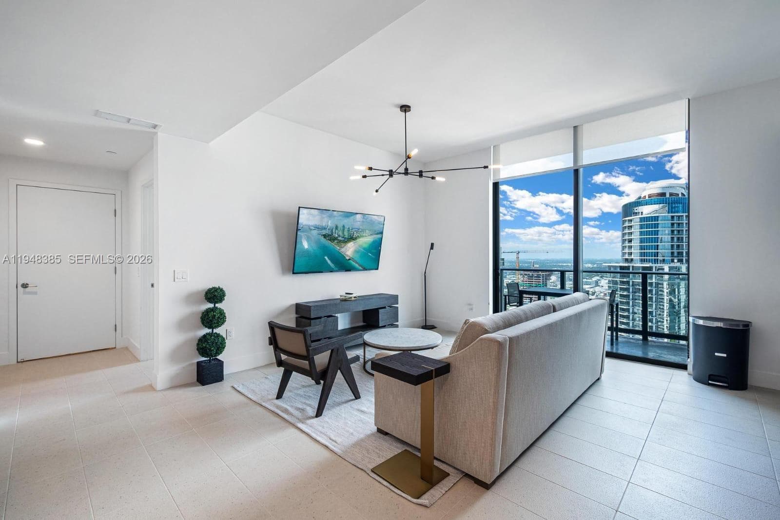Condo at 159 NE 6th St, Miami — photo 3