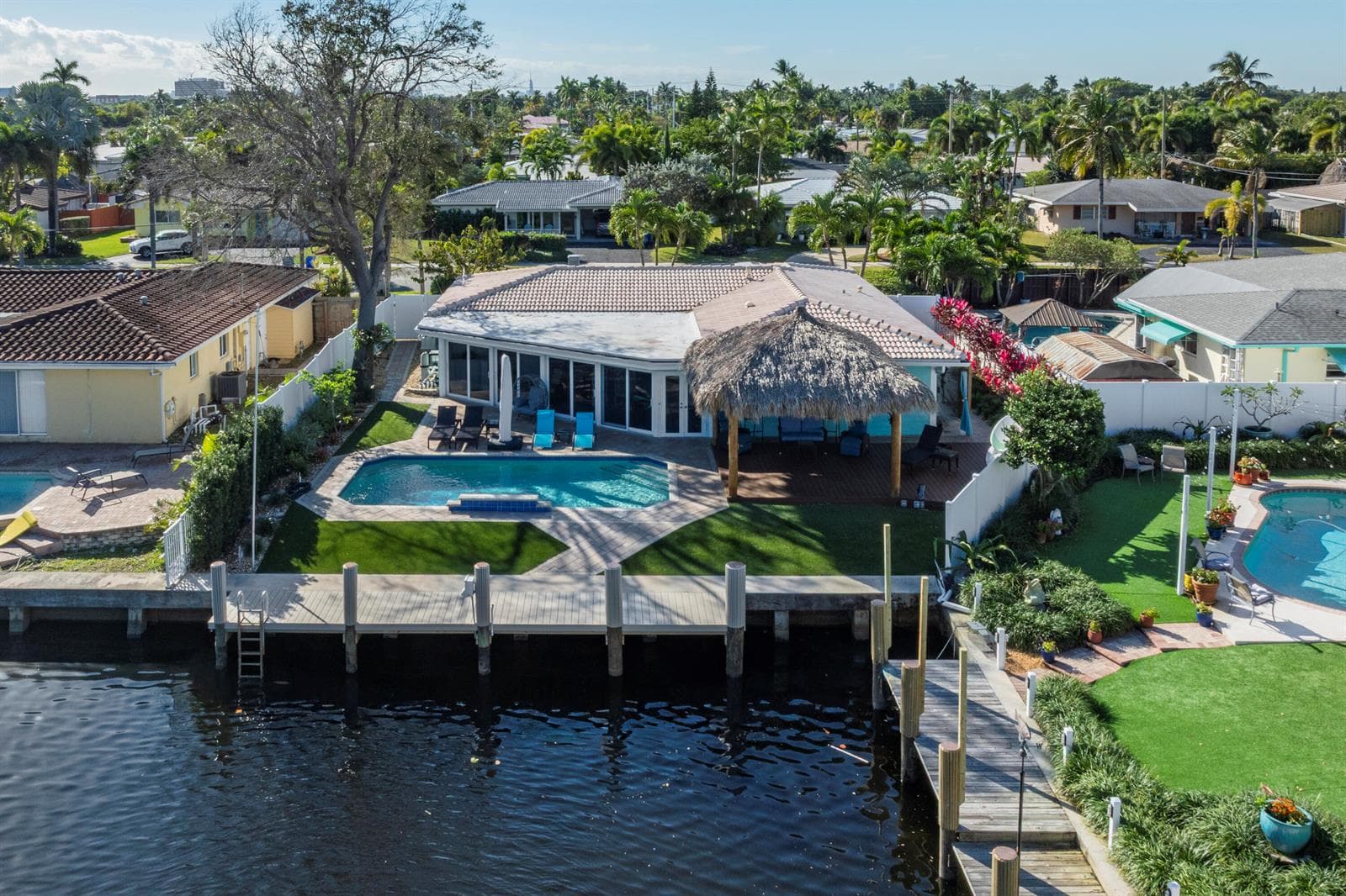 Single-family home at 521 SE 4 Court, Pompano Beach, FL