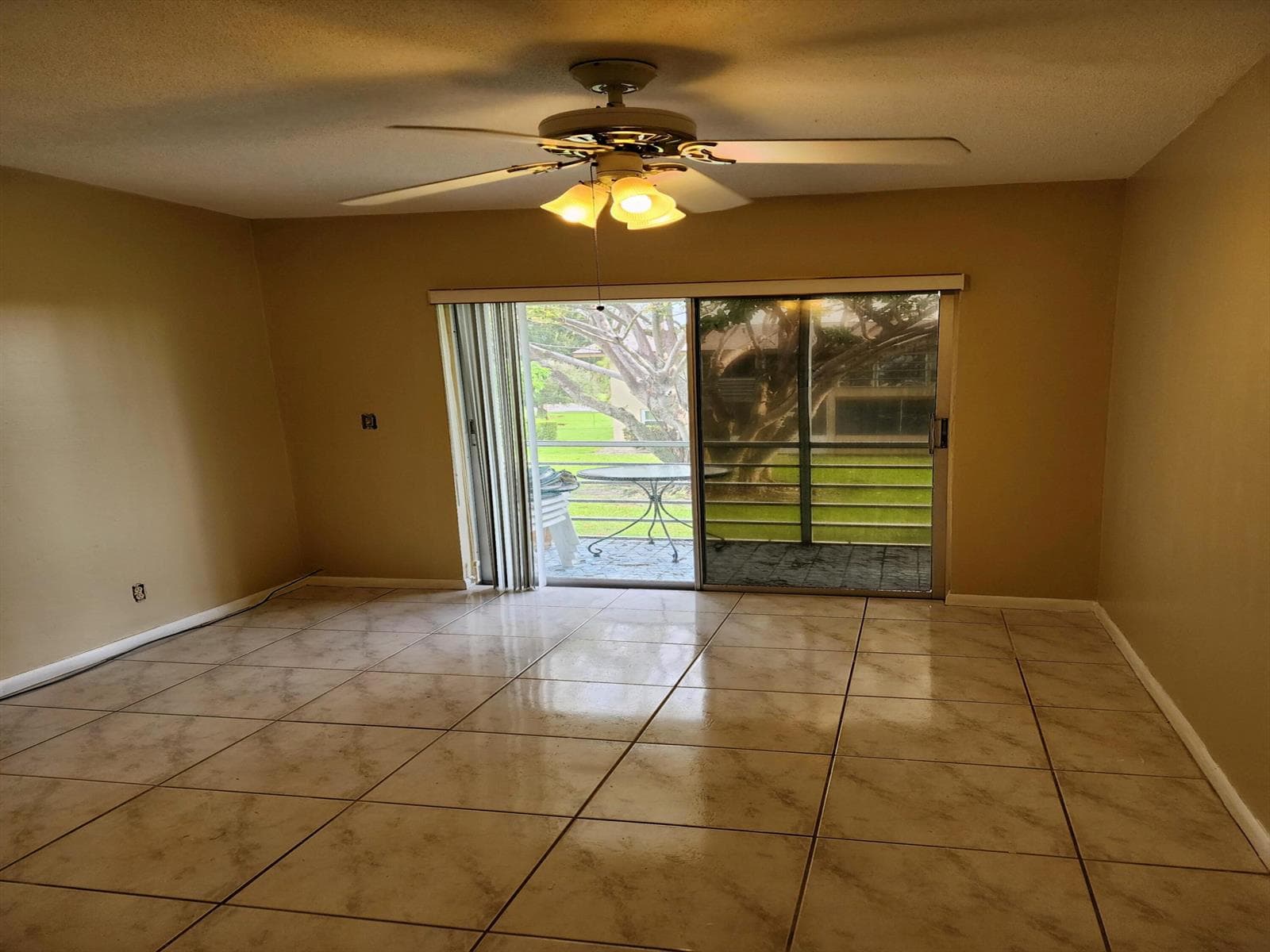 Condo at 239 Coventry J, West Palm Beach, FL