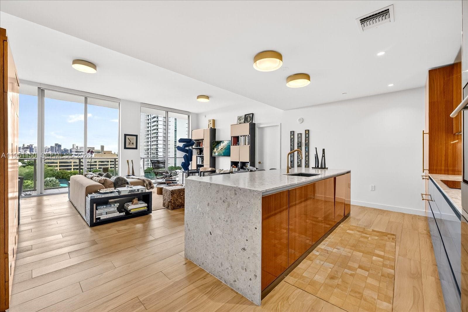 Condo at 2678 Tigertail Ave, Miami — photo 3