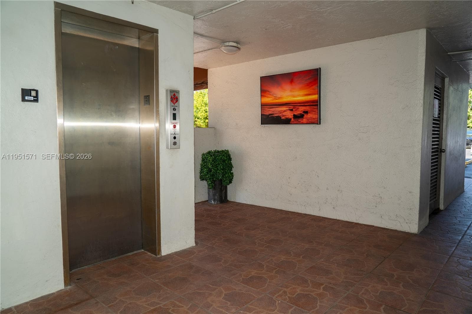Condo at 854 NW 87th Ave, Miami — photo 1