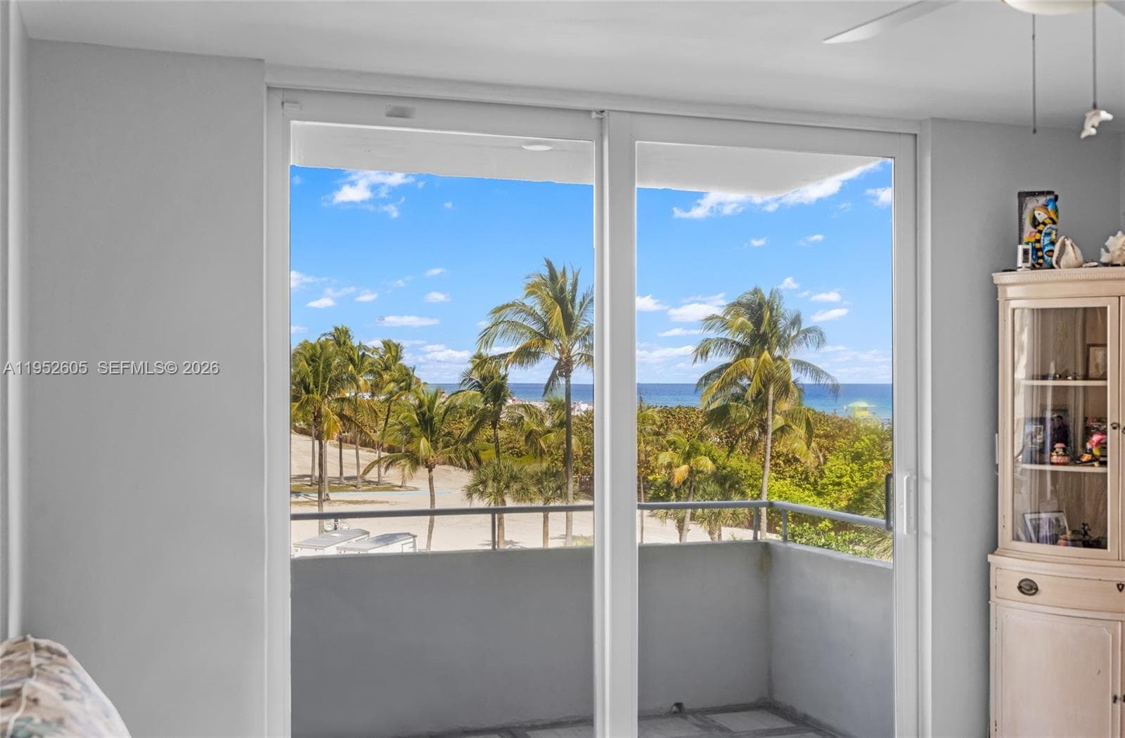 Condo at 465 Ocean Dr, Miami Beach — photo 2