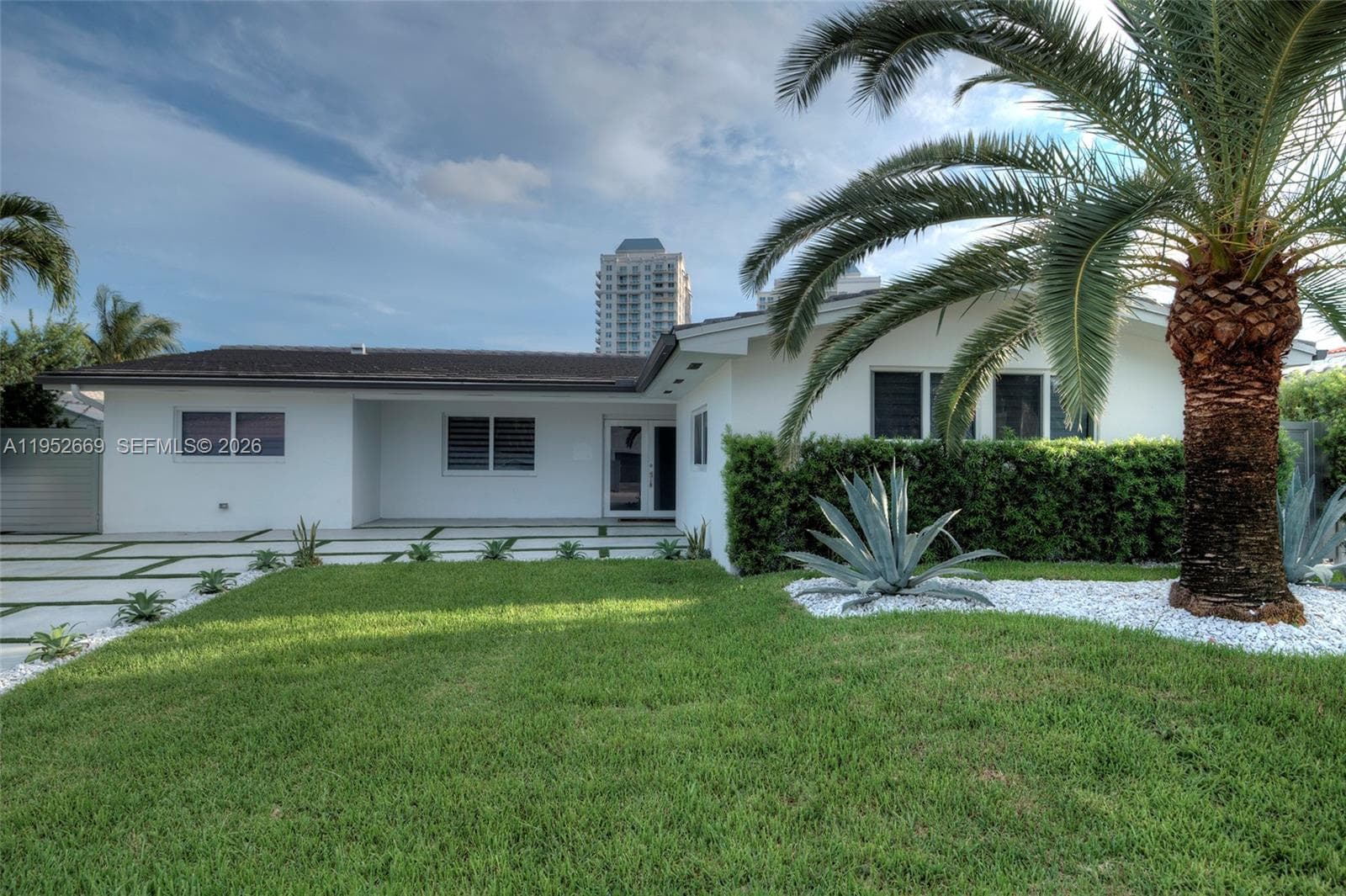 Single-family home at 1250 NE 82nd St, Miami, FL