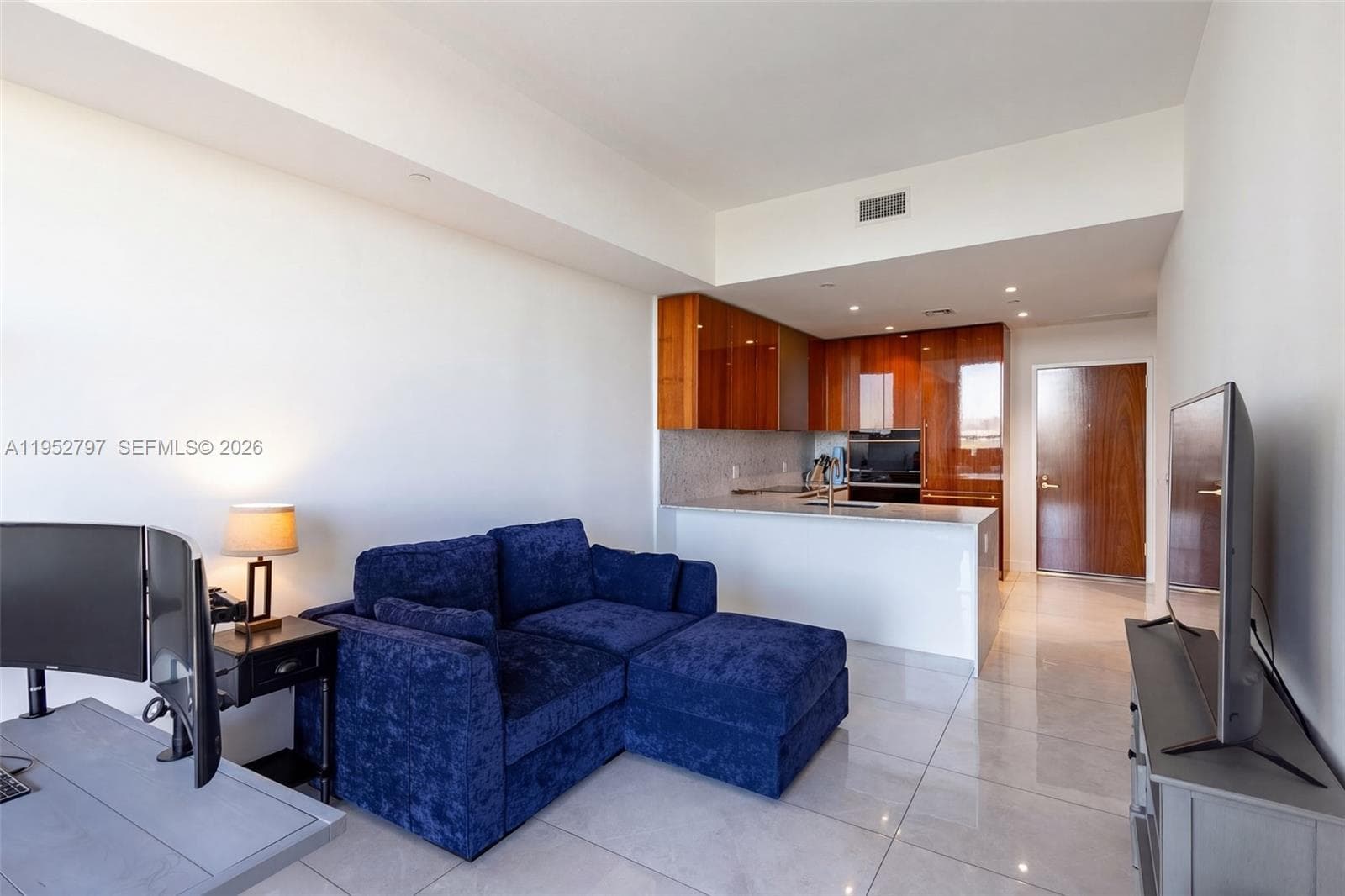 Condo at 2678 Tigertail Ave, Miami — photo 3