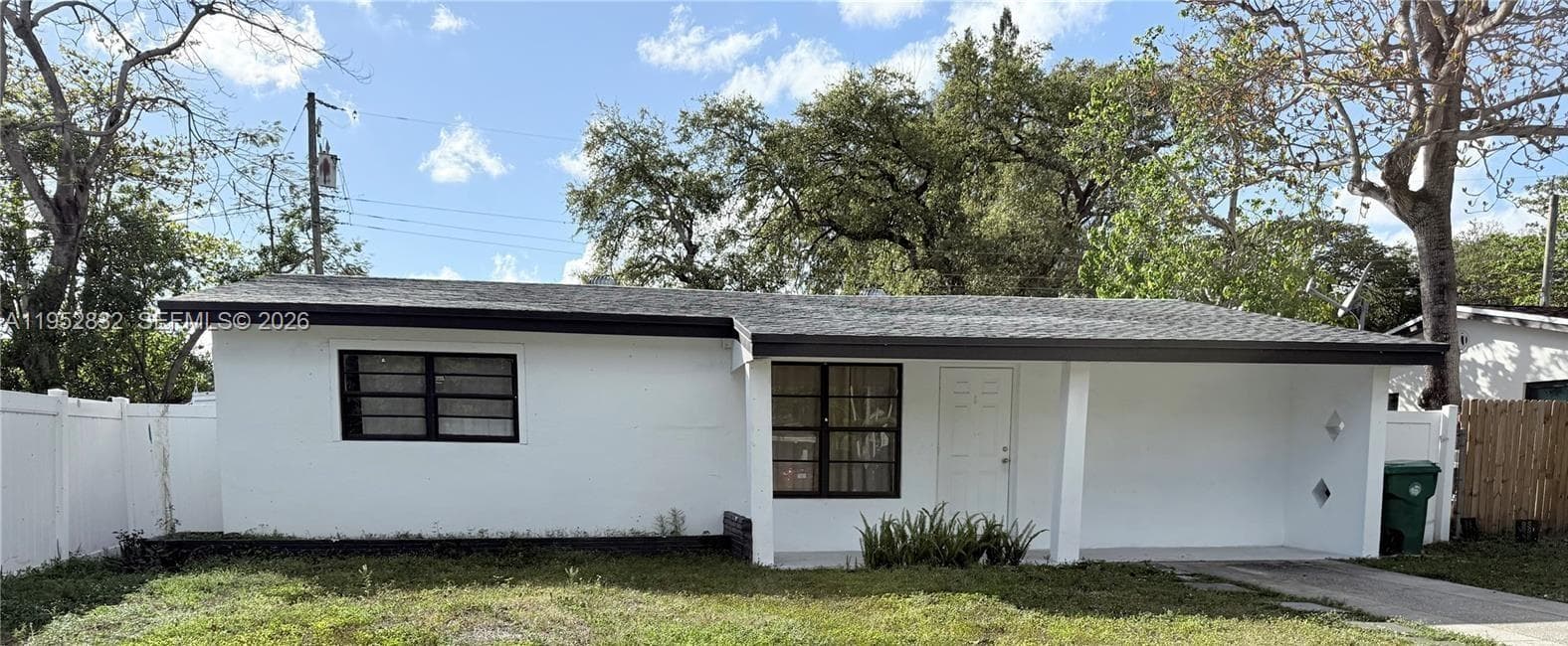 Single-family home at 4741 SW 25th Ter, Dania Beach, FL