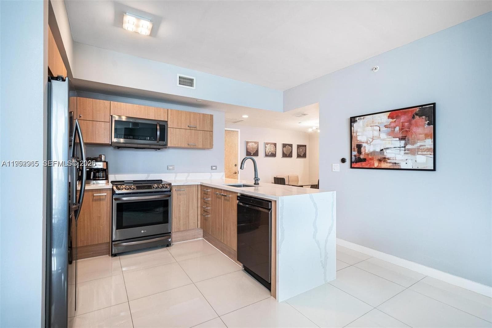 Condo at 350 S Miami Ave, Miami, FL