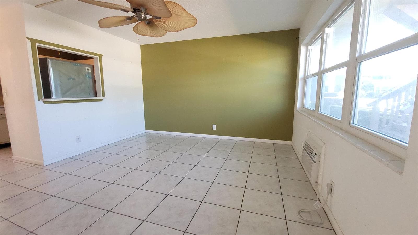 Condo at 23 Kingswood B, West Palm Beach, FL