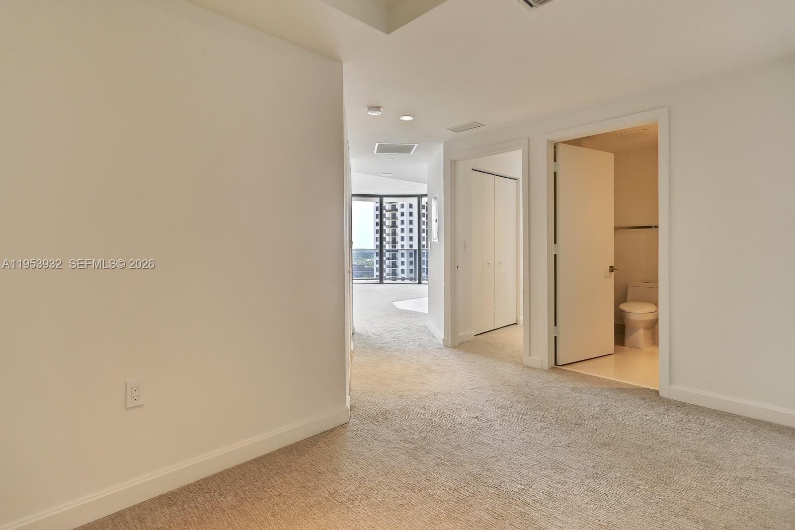 Condo en 45 SW 9th St, Miami — foto 3