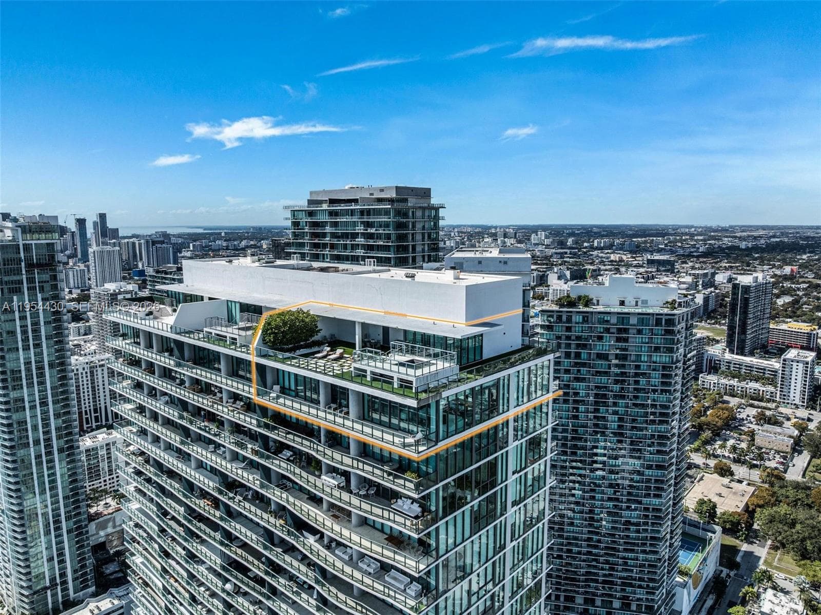 Condo at 3131 NE 7th Ave, Miami — photo 3