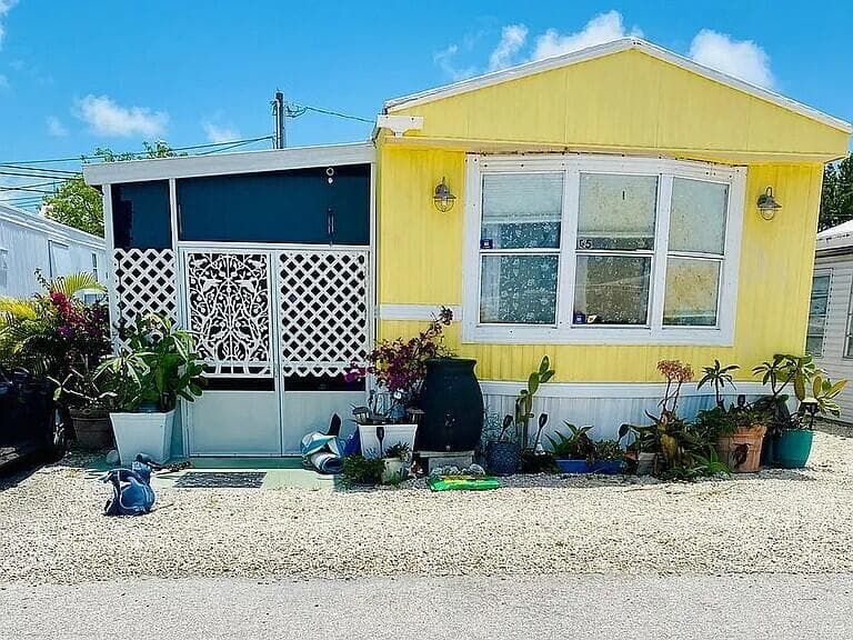 Home at 1361 Overseas Highway, Marathon, FL